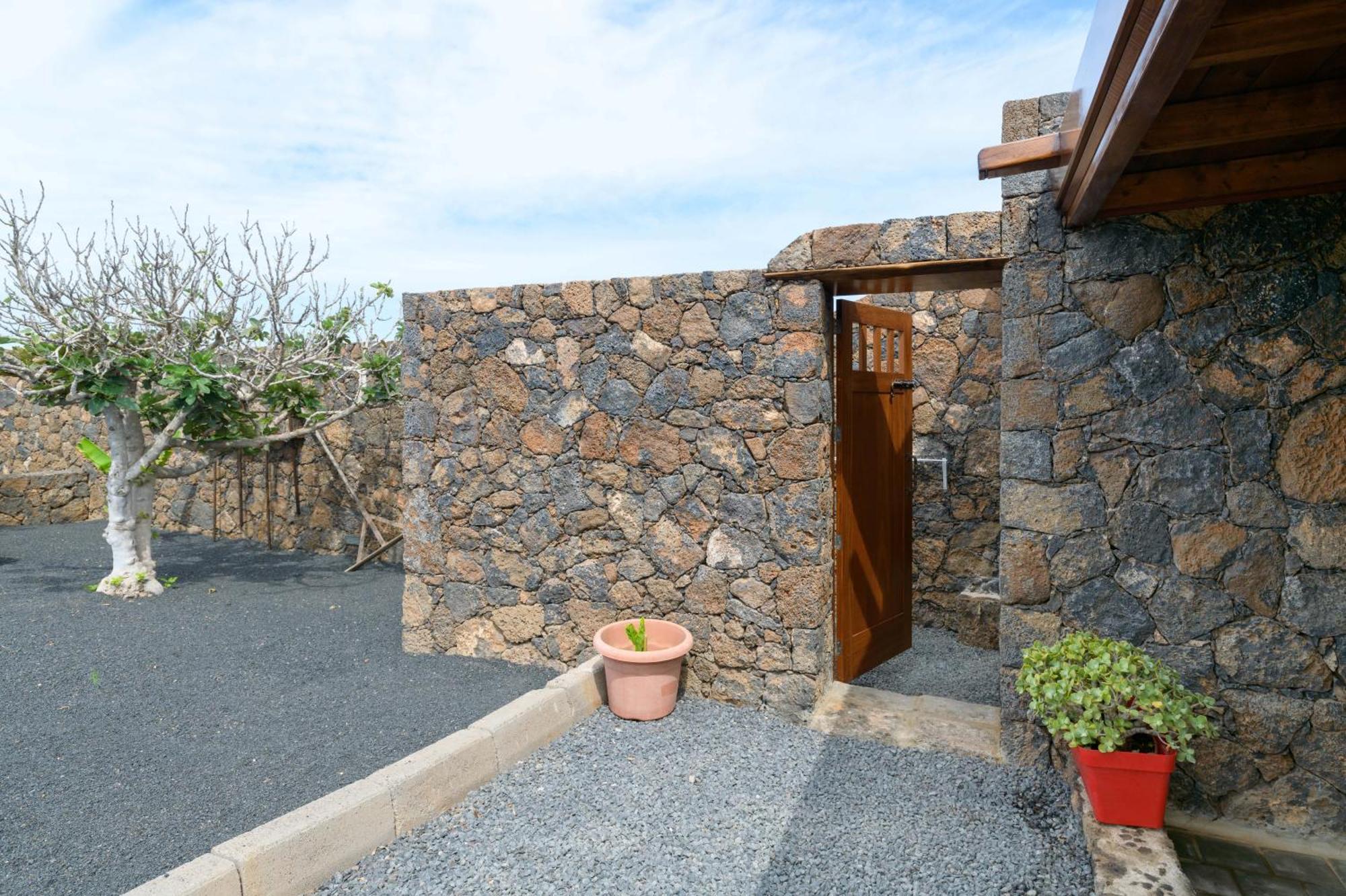 Los 4 Nobles Apartment *